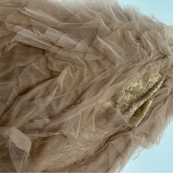 For Love and Lemons Elegant Warm Taupe Tulle Strapless Bustier Dress Gown - Picture 6 of 12